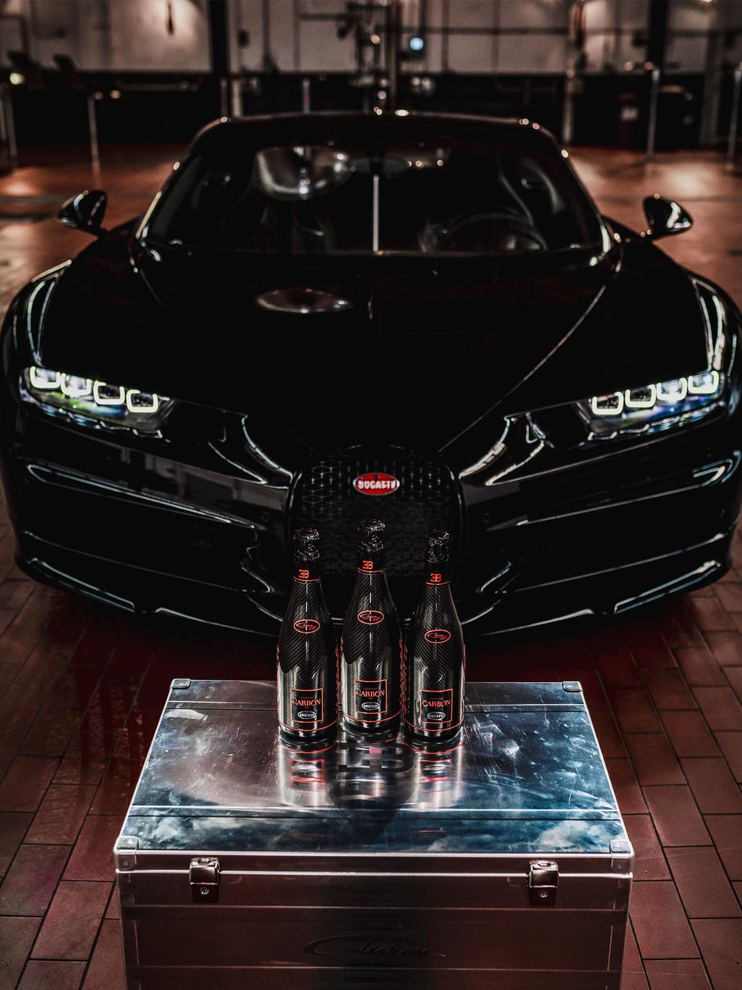 Champagne CARBON Bugatti Chiron ƎB.02 | Vintage 2006