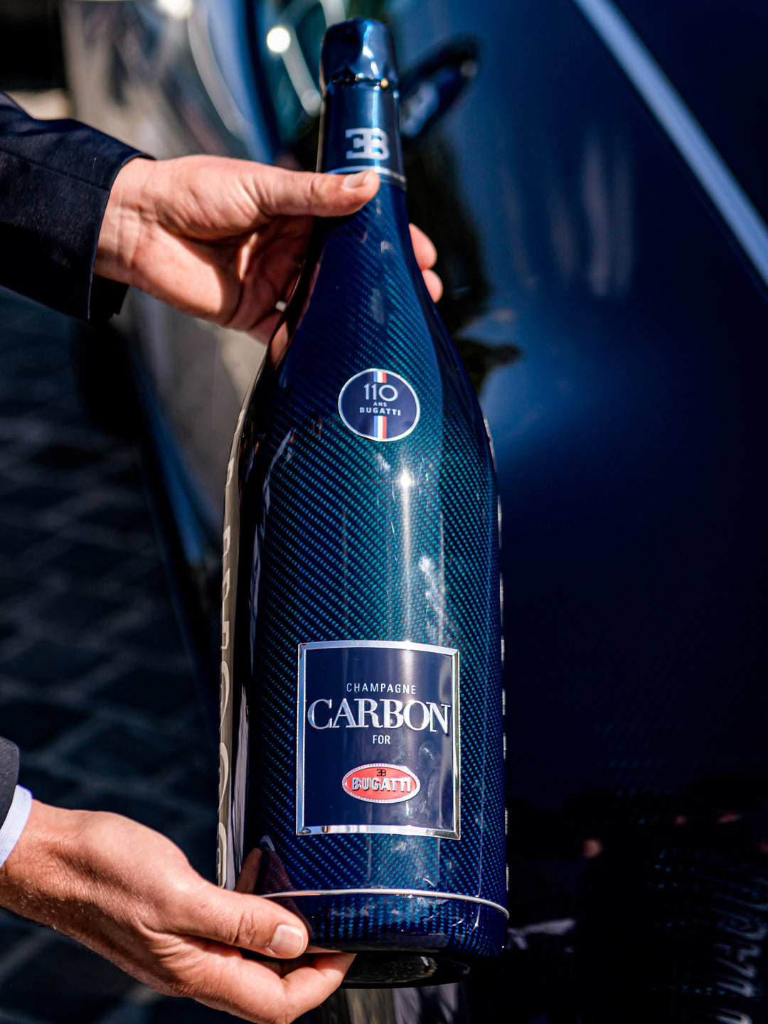 Champagne CARBON Bugatti ƎB.01 | Vintage 2002