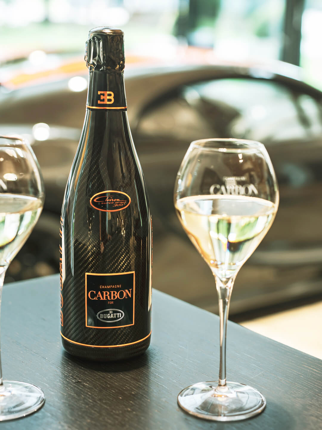 Champagne CARBON Bugatti Chiron ƎB.02 | Vintage 2006